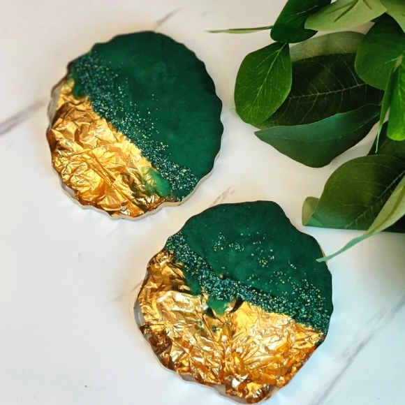 Handmade Gold Leaf and Dark Green Resin Coasters - Picture 3 of 5